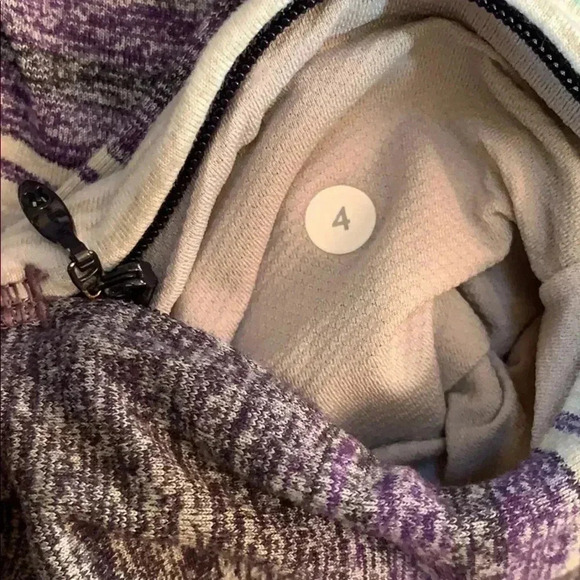 Lululemon race your pace long sleeve - Picture 16 of 16